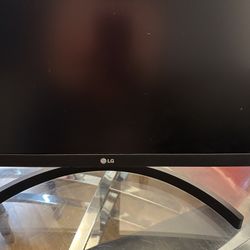 LG 32U631A 32 Inch QHD (2560x1440) IPS computer Monitor 