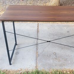 $50 NEWLY ASSEMBLED COMPUTER DESK 
