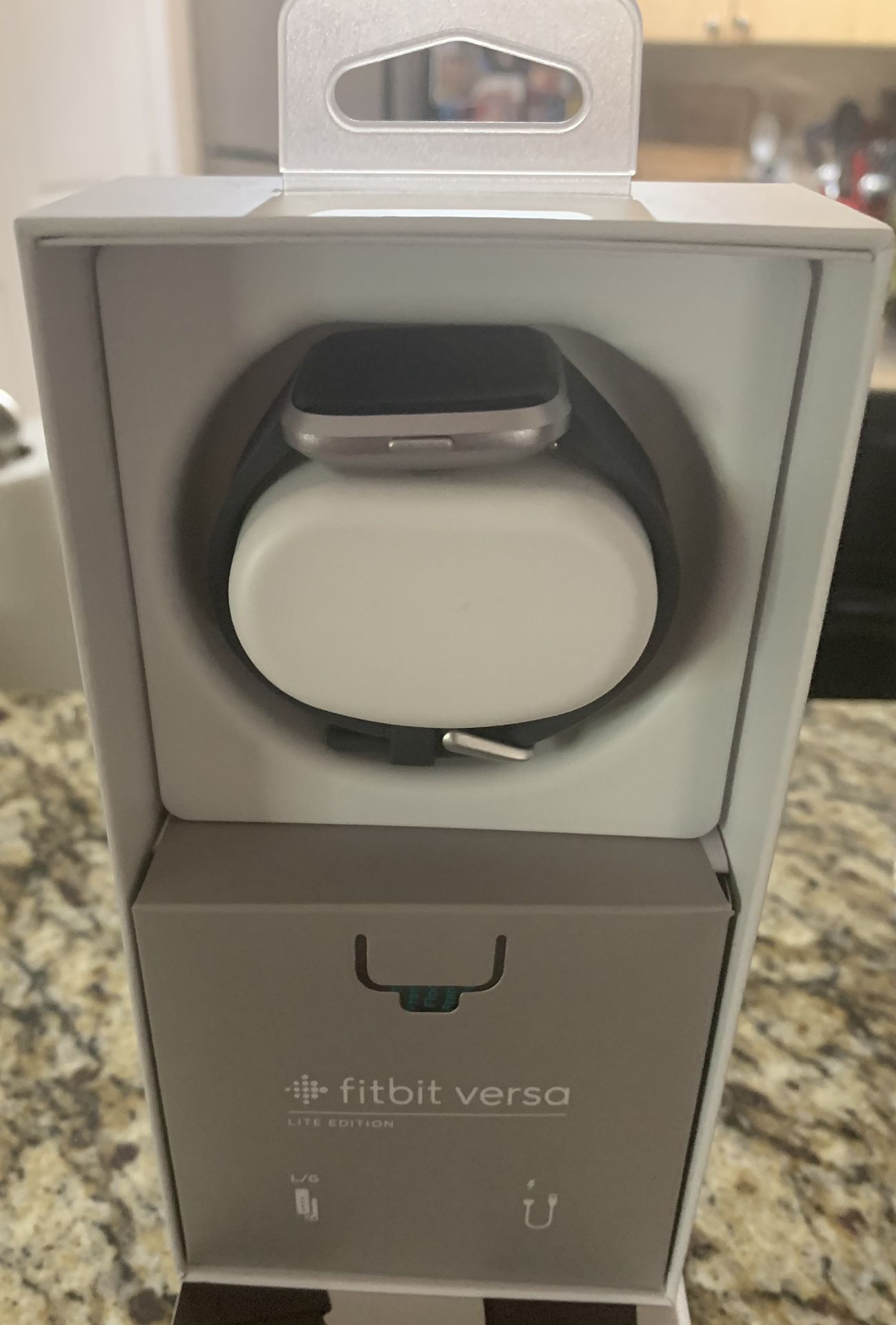 Fitbit Versa Lite Edition New In Box