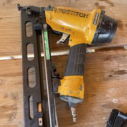 Bostitch air nail gun $90 firm price