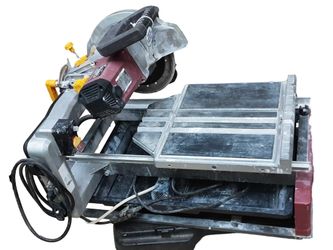 Chicago Electric 69275 Red Corded Circular Saw