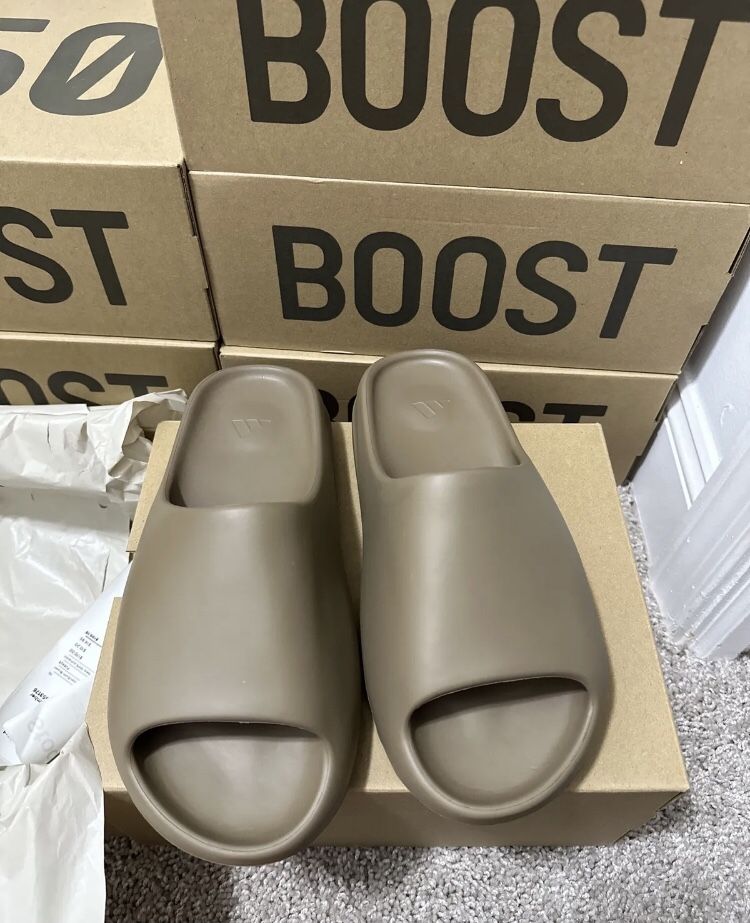 Adidas Yeezy Earth Brown Slides Size 11 - www.joarbit.com