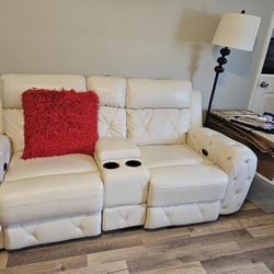 Couch Excellent Condition