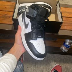 air jordan 1 mid 