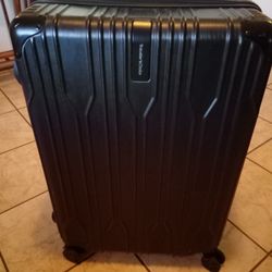 Travelers Choice Suitcase