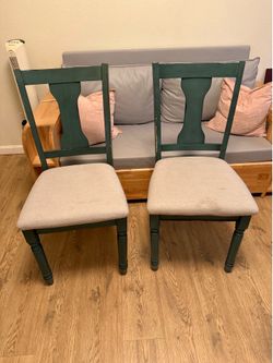 (2) chairs