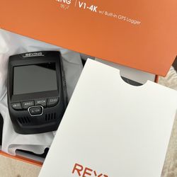 Rexing  V1-4K Vehicle Dash Cam GPS