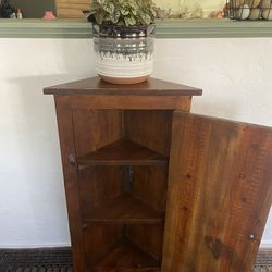 Solid Wood Corner Shelf