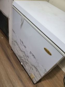 Deep freezer