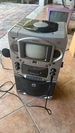 KaraokeVision STVG-535 CD Graphics TV Karaoke Machine