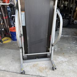 Treadmill 