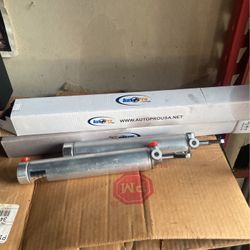 99-04 Mustang Convertible Cylinders