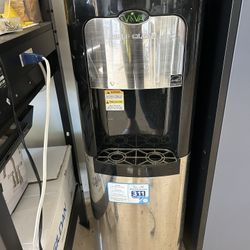 Water Dispenser