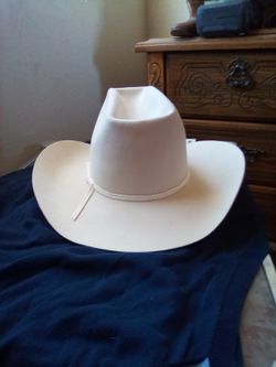 Size 7 mens cowboy hat