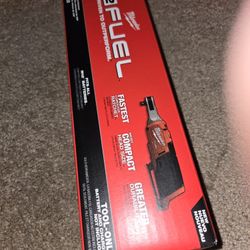 Milwaukee Fuel M12 3/8 High Speed Ratchet 