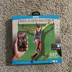 Green Screen Backdrop – 5x7 ft with Clamps – Brand New! – $20