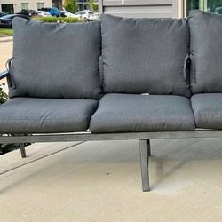 Outdoor Patio Sofa With Cushions