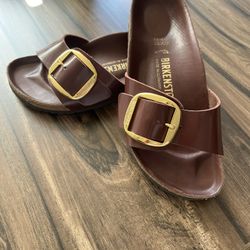 Birkenstock Big Buckle Size 38 Fitz US women's size 7 to 8