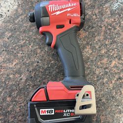 Milwaukee Fuel 3 Speed ImPact Drill Set 