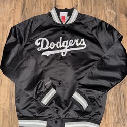 New men’s size large Mitchell & ness LA Dodgers satin jacket