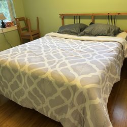 OBO Queen bed frame, mattress, bedding, accent pillows