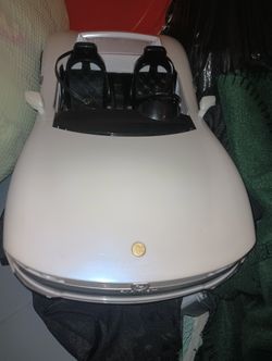 Doll Convertible Car - It Changes Colors!