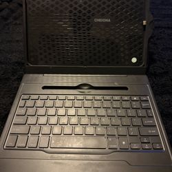 Bluetooth 11” iPad Keyboard Case