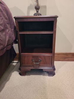 Wood night stands