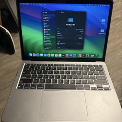 2020 MacBook Air M1 Chip 256 GB