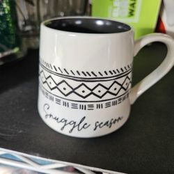 Snuggles Season X3 Coffee Mugs Like New