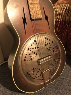 Antique radio tone lap steel guitar