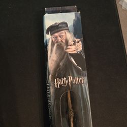 Harry Potter Professor Dumbledore The Elder Wand by Noble Collection NN0004