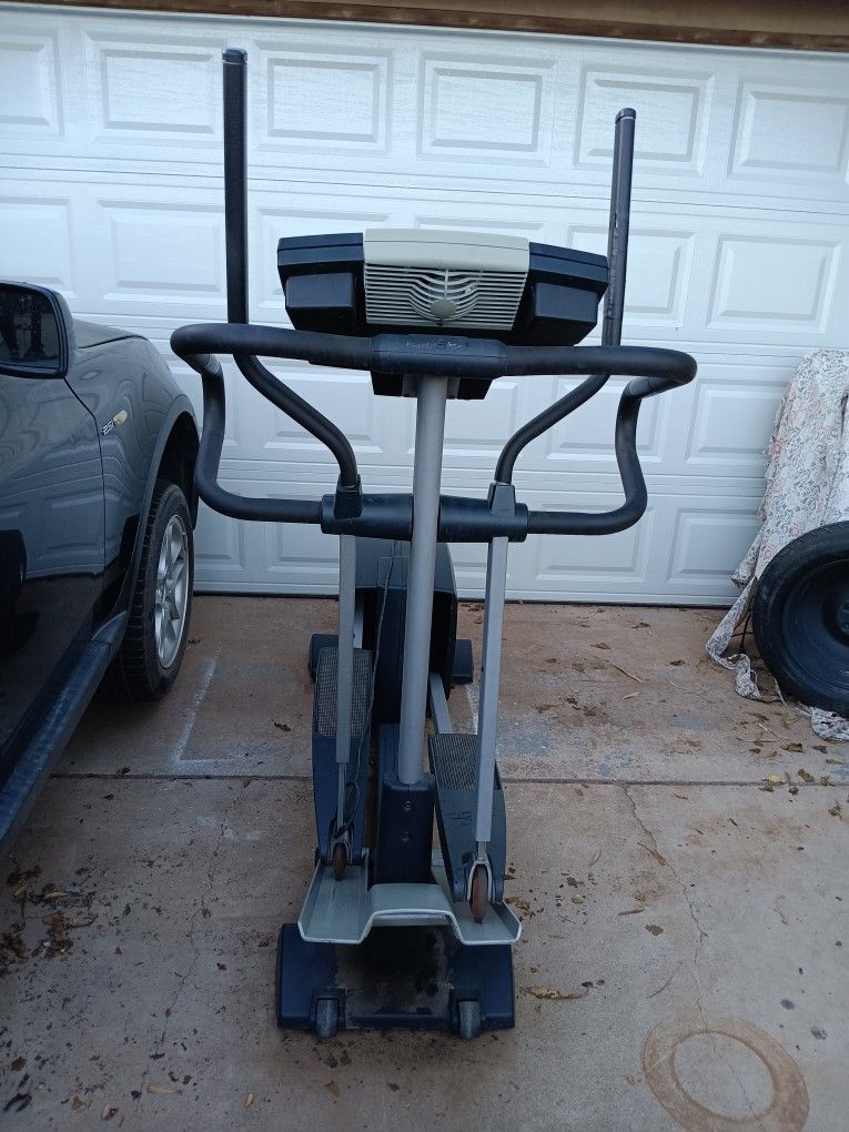 Exercise machine In Exercise Equipments In Exercise Bike In Great Working Condition