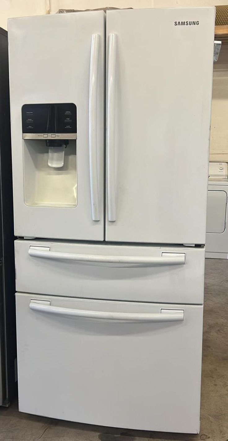 Samsung French Door  White Refrigerator Fridge
