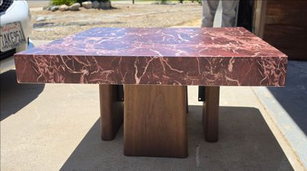 Faux Marble coffee table w/solid base