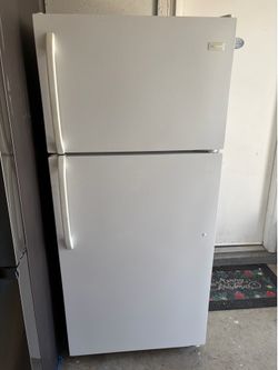 Frigidaire fridge