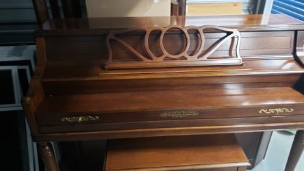 Piano Upright Chickering & Sons