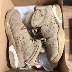 Jordan 6 X Travis Scott "British Khaki" Size 2y
