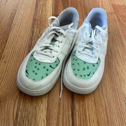Kids Nikes