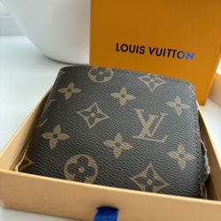 Men’s Louis Vuitton Monogram Wallet