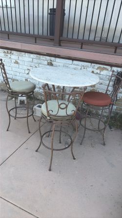 Granite top bar height table w stools