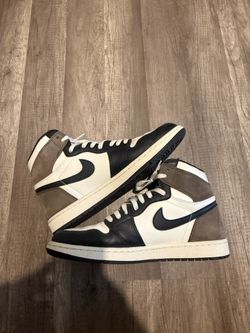Jordan 1 Dark Mocha