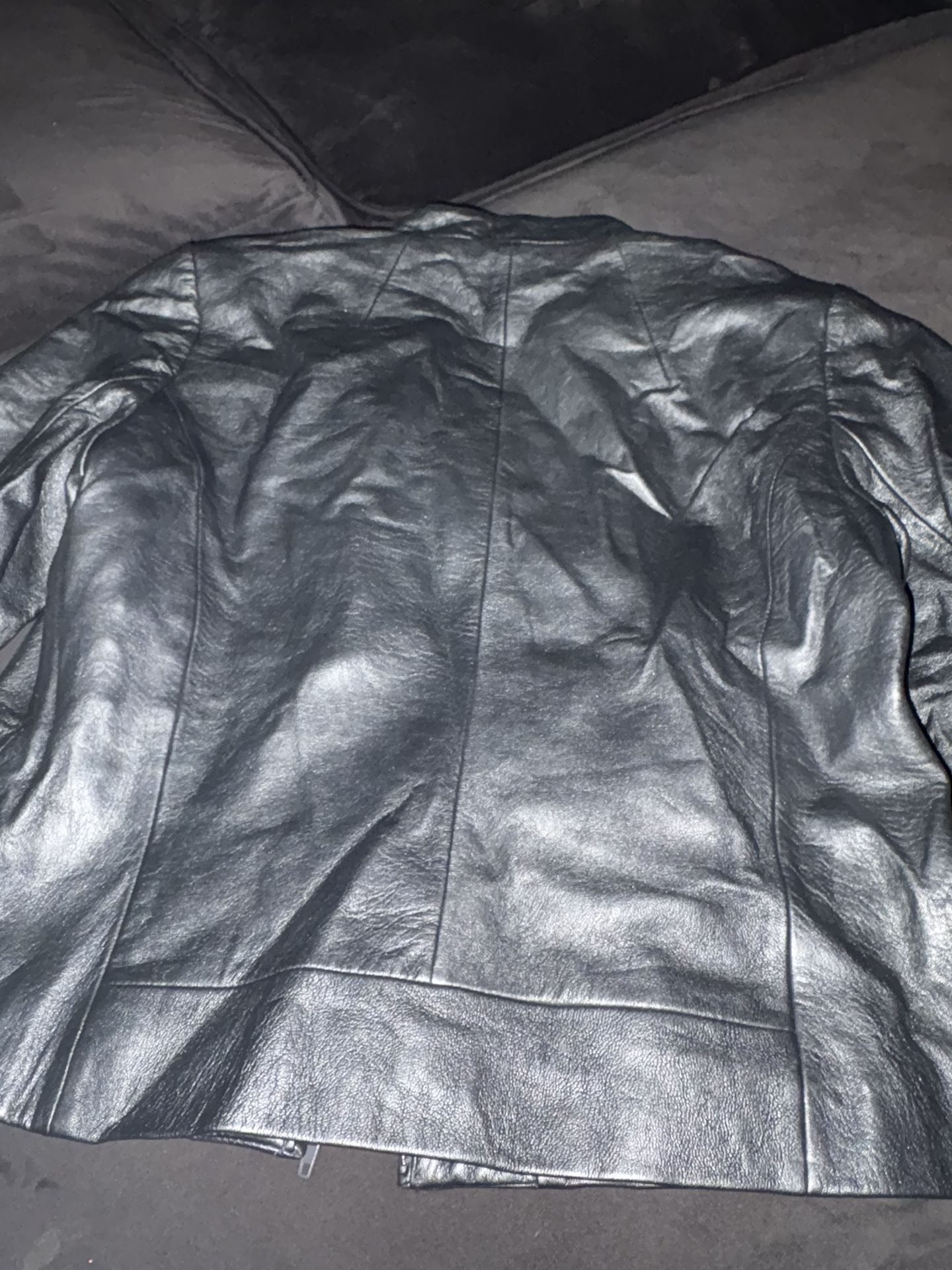 BCBGMAXAZRIA LEATHER JACKET