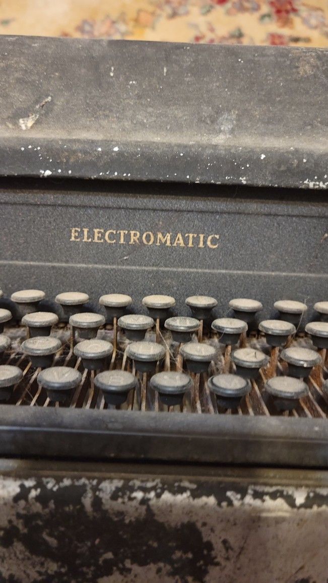 1933: IBM purchased Electromatic Typewriters, Inc..
