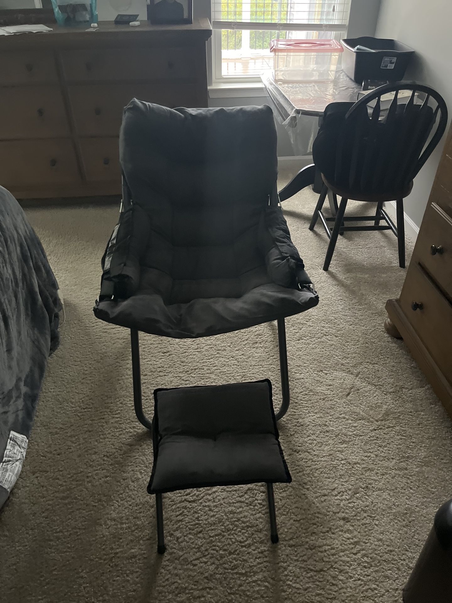 Padded Leisure Chair With Footstool