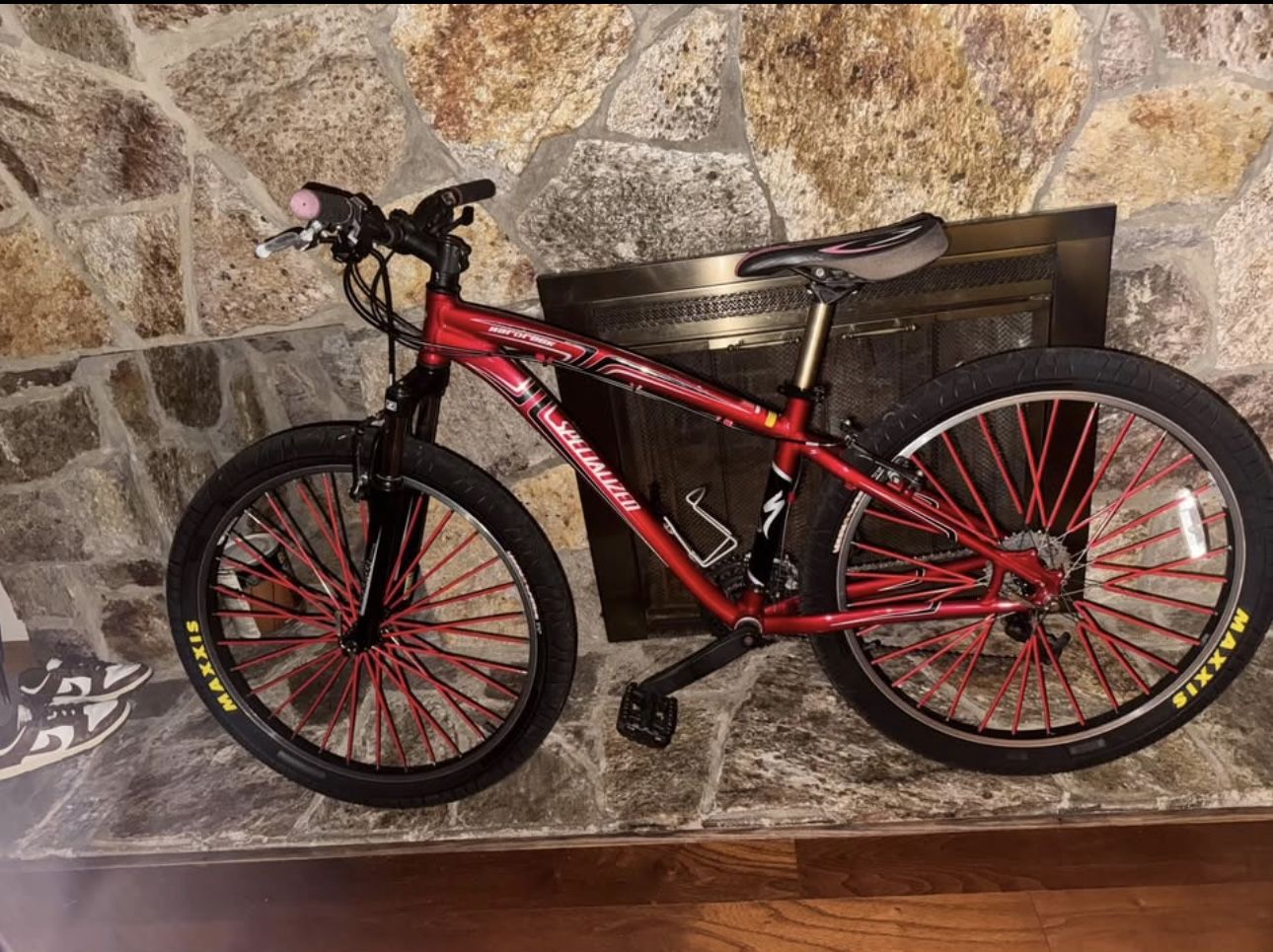 Hard rock Specialized