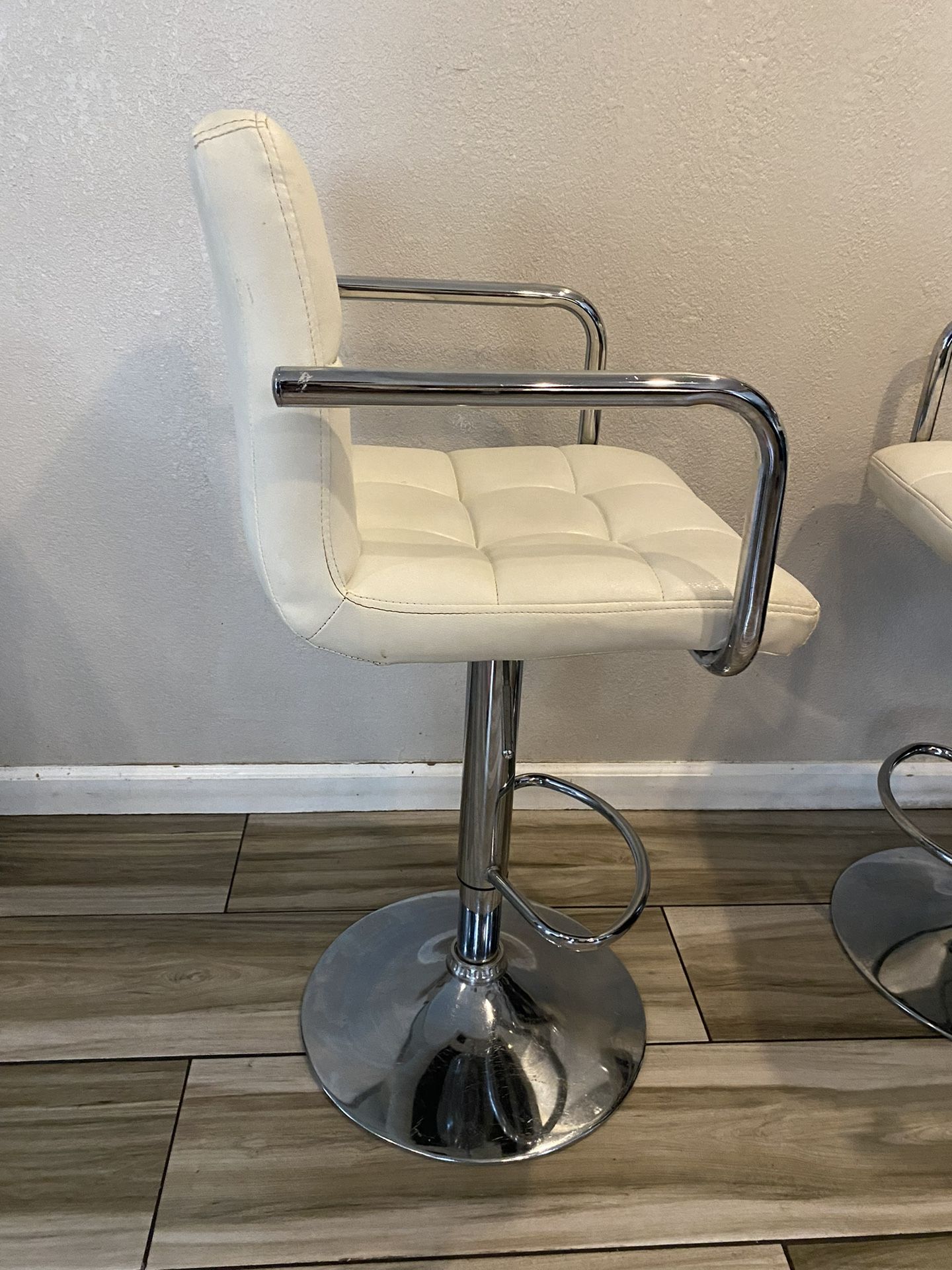 Bar Height / Counter Top Stools 