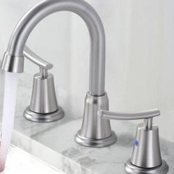 Wowow Brushed Nickel Bath Faucet 8" NEW