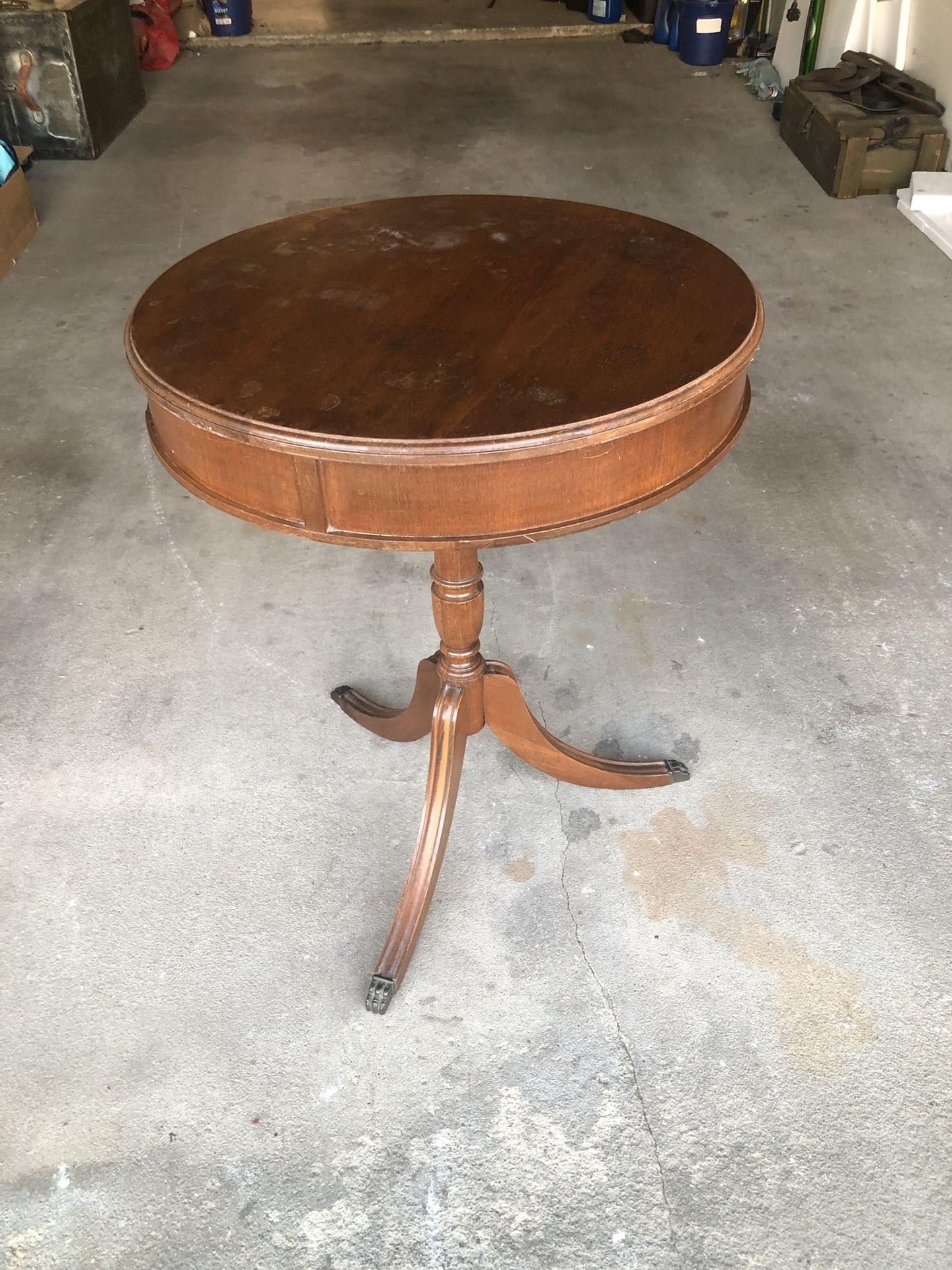 Small Antique Vintage Round Table 