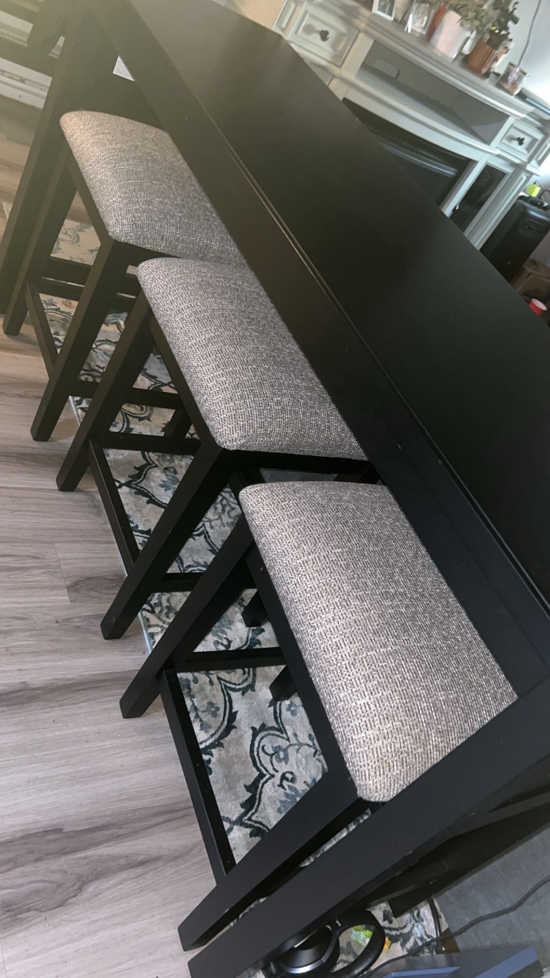 Bar Table Set X3 Stools
